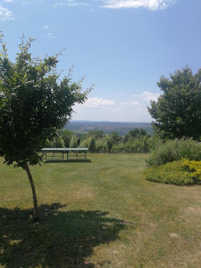 Bottyahat Guesthouse Rezi Exteriér fotografie