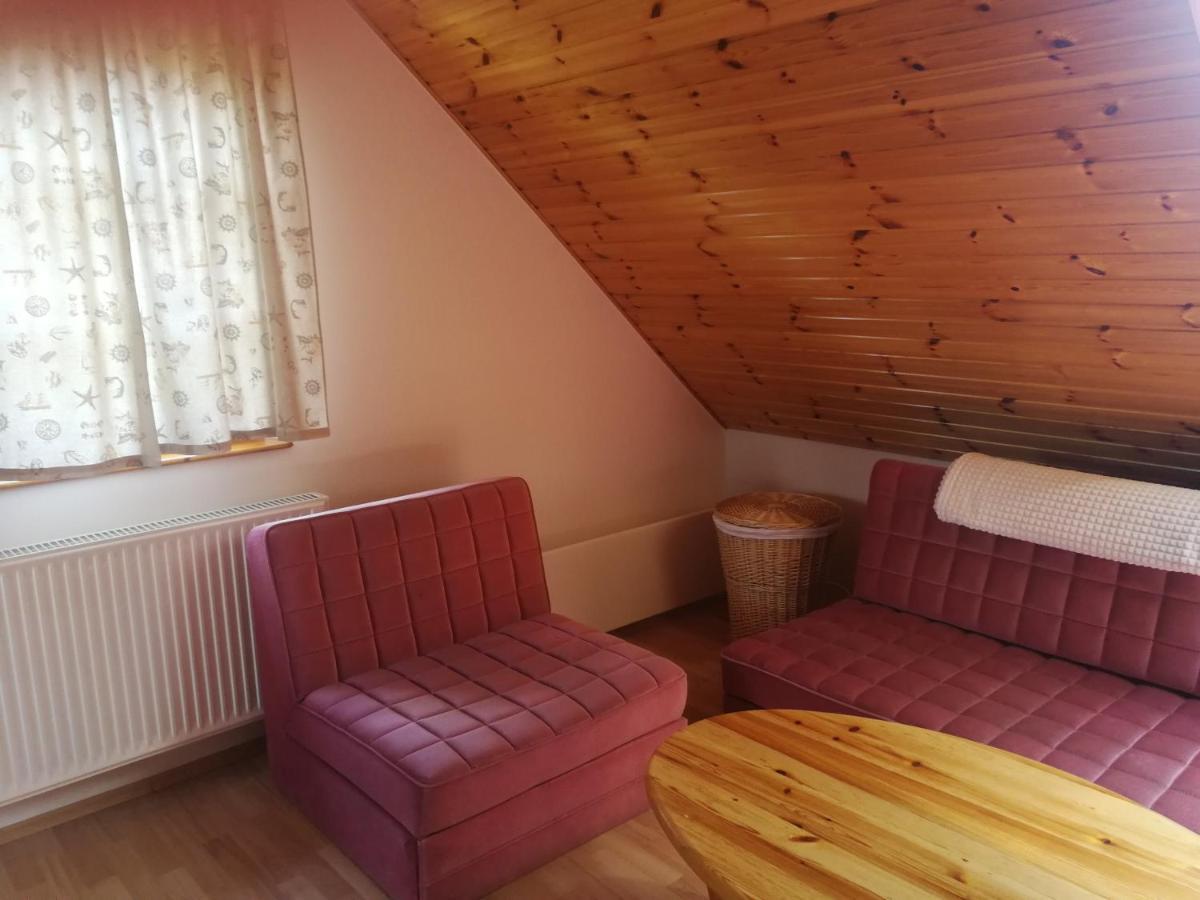 Bottyahat Guesthouse Rezi Exteriér fotografie